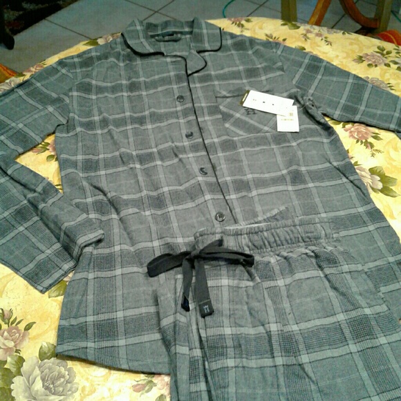 Haggar Men's 2 pieces pajamas. New never used - Picture 1 of 5